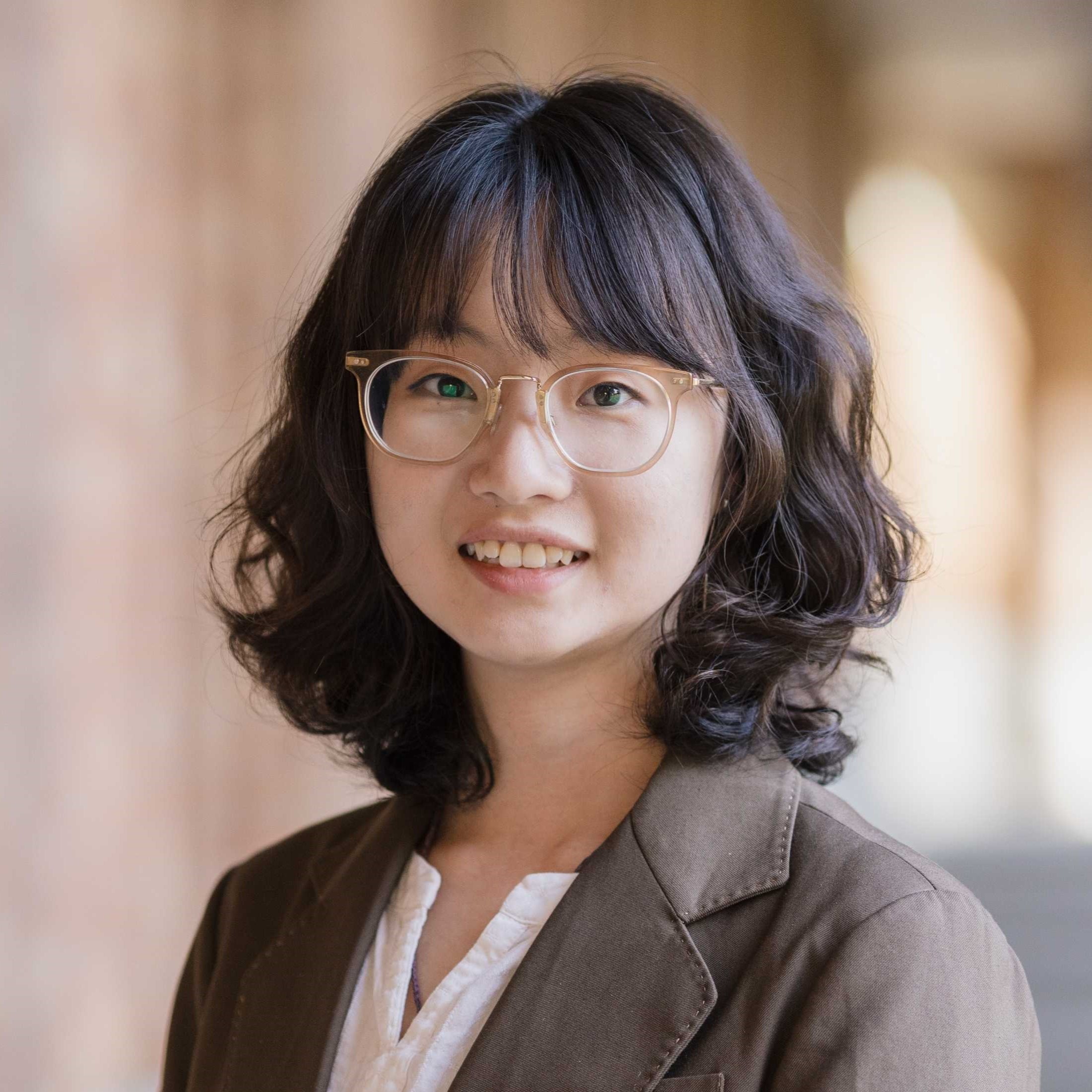 Yiyue Luo